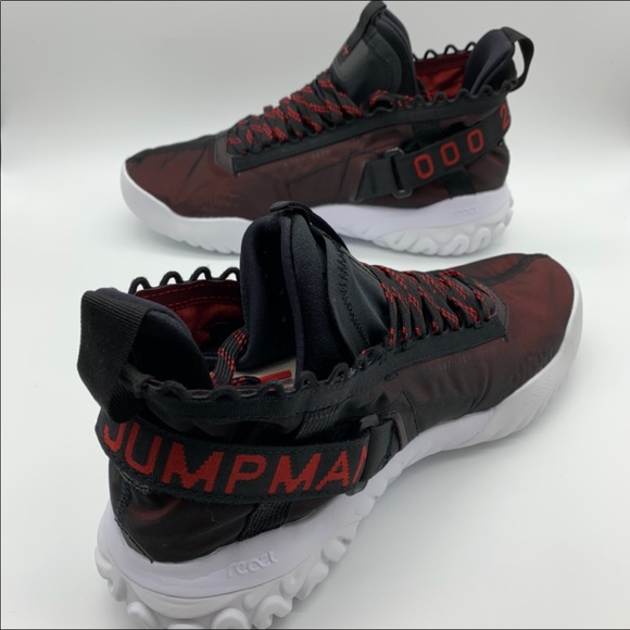 Jordan Proto React - Picture 2 of 16